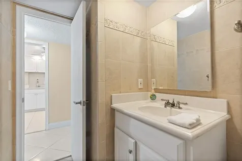 2000 S Ocean Boulevard Lauderdale By The Sea FL 33062