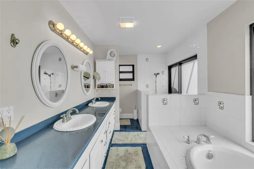 11266 NW 10th Place Coral Springs FL 33071