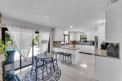 11266 NW 10th Place Coral Springs FL 33071
