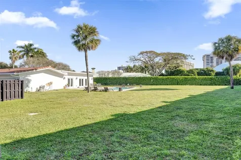 26 Cayuga Road Sea Ranch Lakes FL 33308
