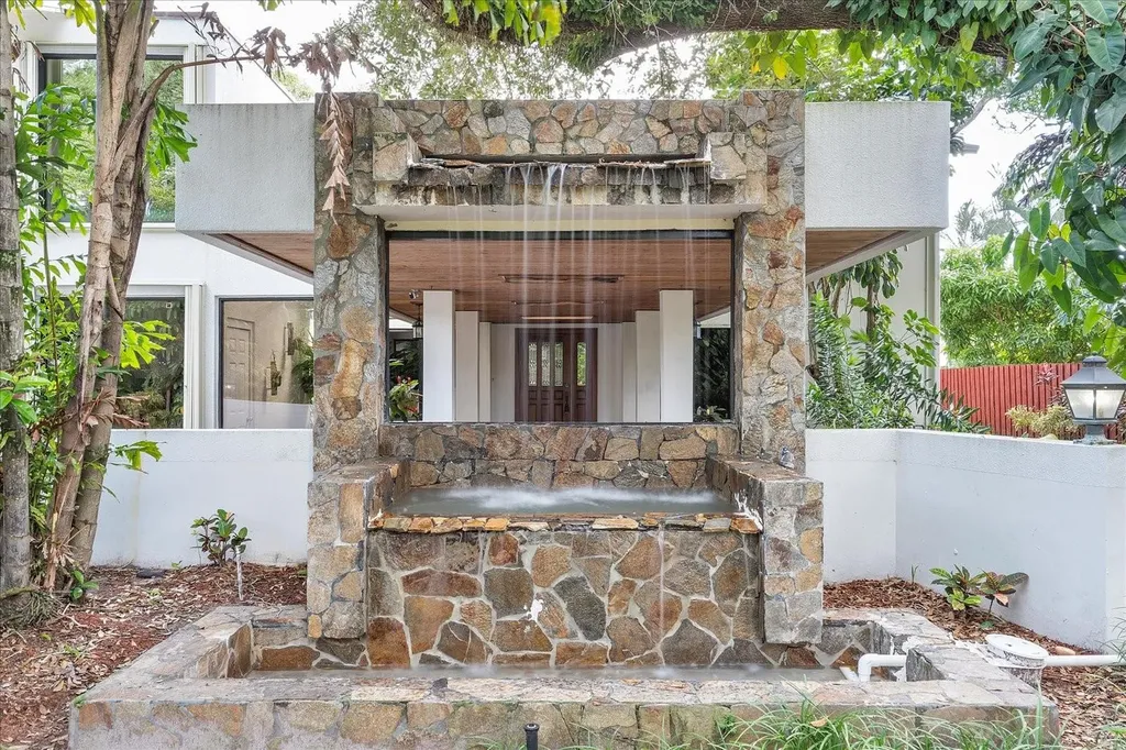1240 SW 14th Avenue Fort Lauderdale FL 33312