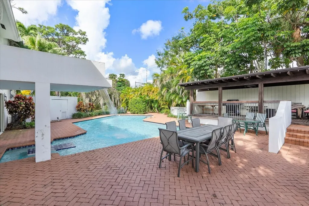 1240 SW 14th Avenue Fort Lauderdale FL 33312