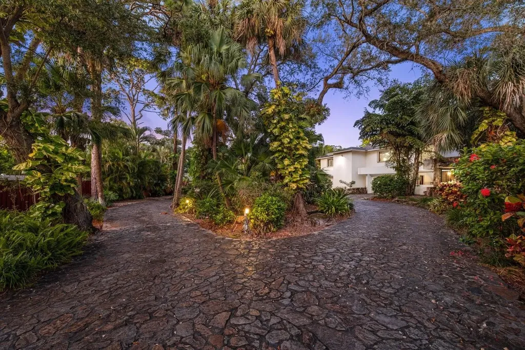 1240 SW 14th Avenue Fort Lauderdale FL 33312