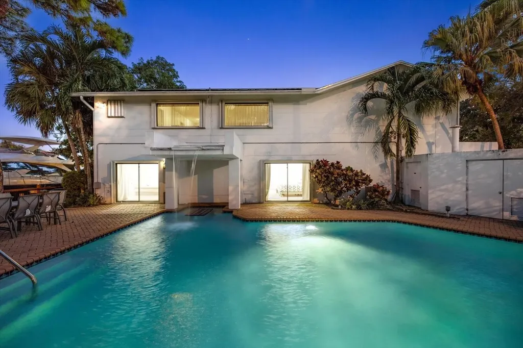 1240 SW 14th Avenue Fort Lauderdale FL 33312