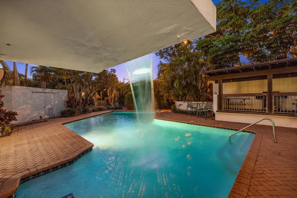 1240 SW 14th Avenue Fort Lauderdale FL 33312