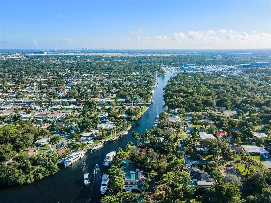 1240 SW 14th Avenue Fort Lauderdale FL 33312