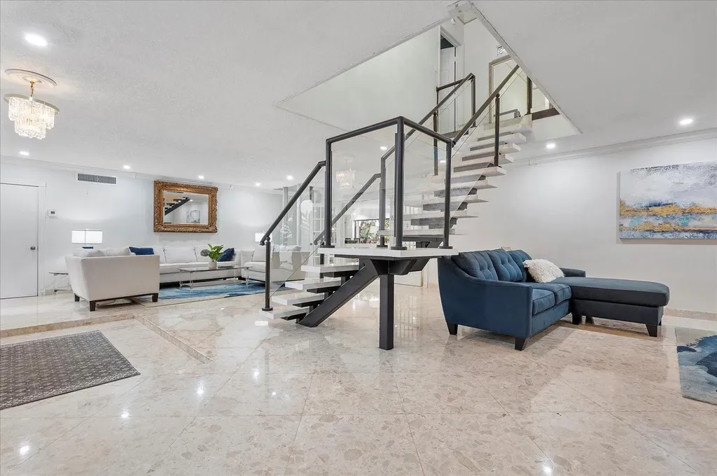 1240 SW 14th Avenue Fort Lauderdale FL 33312