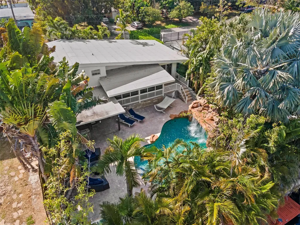 2518 Whale Harbor Lane Fort Lauderdale FL 33312