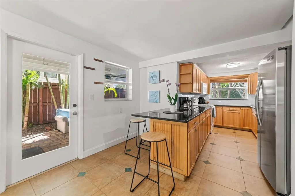 2518 Whale Harbor Lane Fort Lauderdale FL 33312