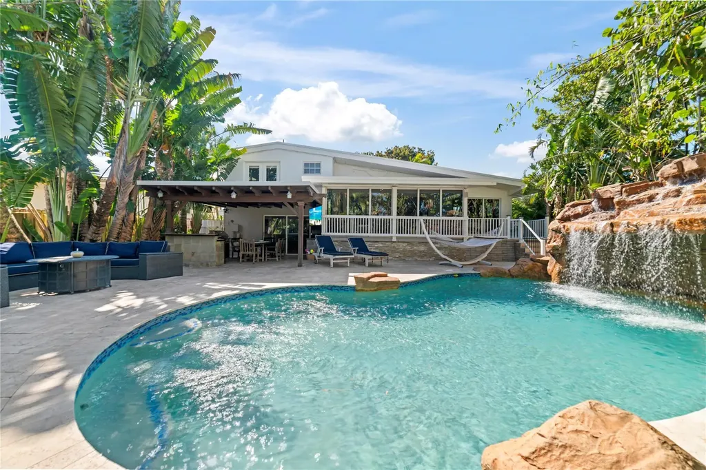 2518 Whale Harbor Lane Fort Lauderdale FL 33312