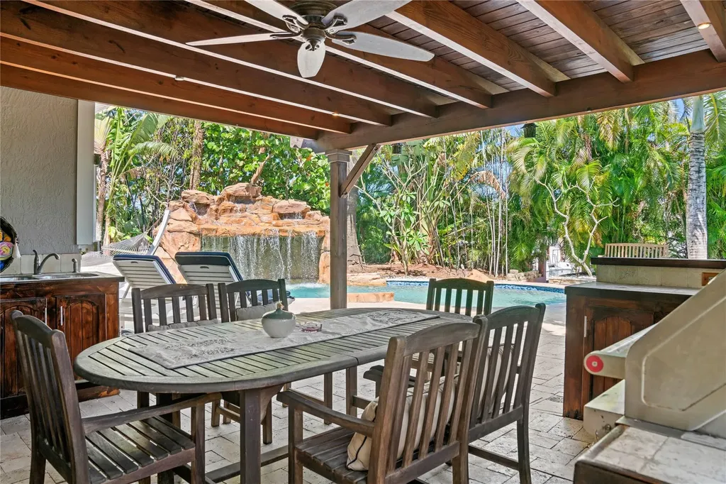 2518 Whale Harbor Lane Fort Lauderdale FL 33312