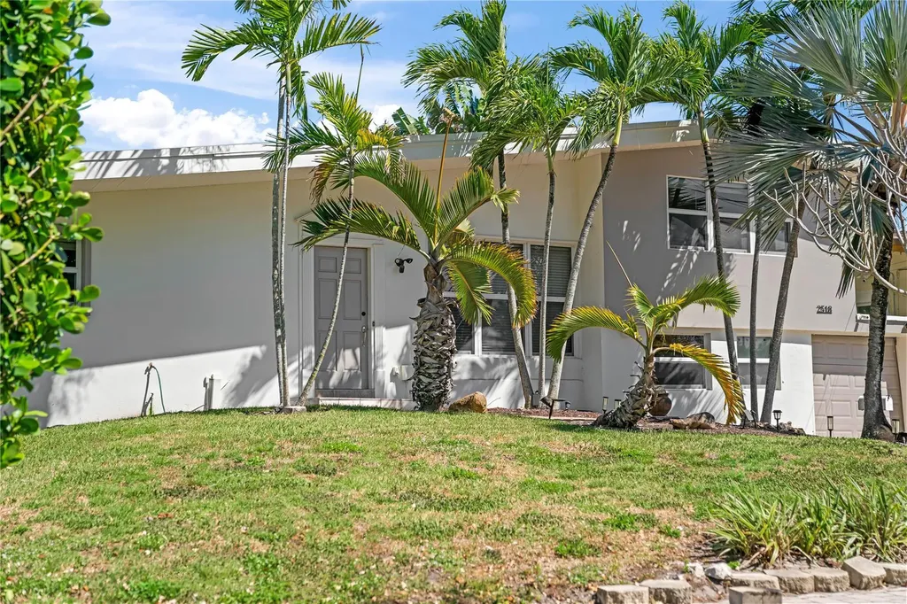 2518 Whale Harbor Lane Fort Lauderdale FL 33312