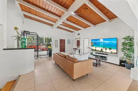 2518 Whale Harbor Lane Fort Lauderdale FL 33312