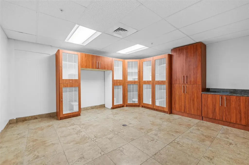 313 E Hallandale Beach Boulevard Hallandale Beach FL 33009