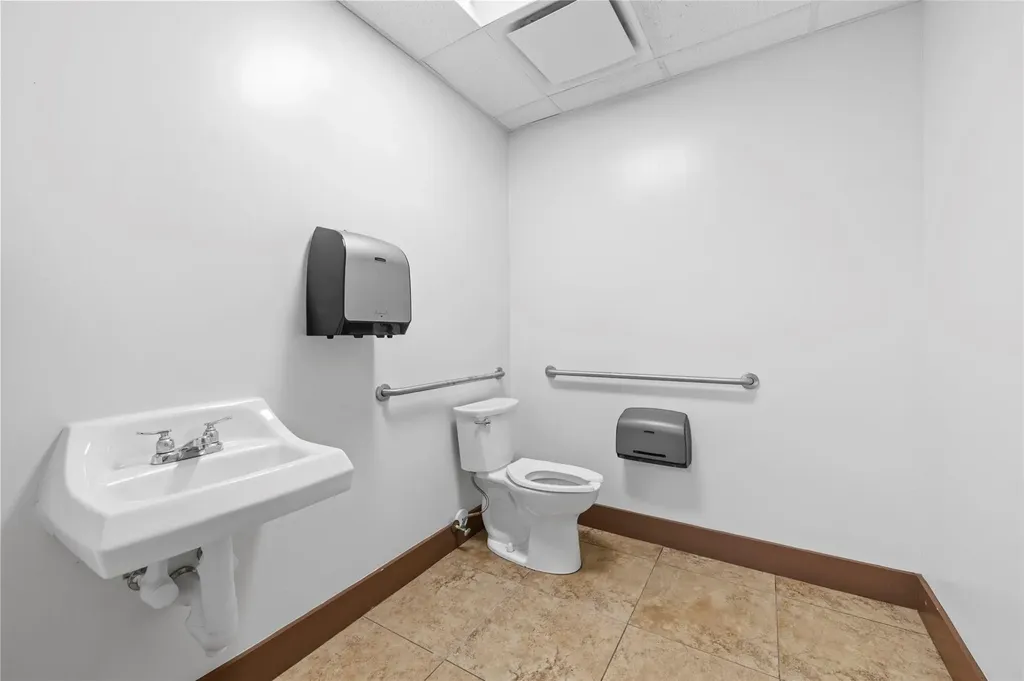 313 E Hallandale Beach Boulevard Hallandale Beach FL 33009