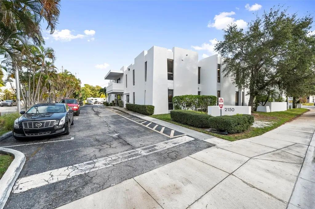 2150 S Andrews Avenue Fort Lauderdale FL 33316
