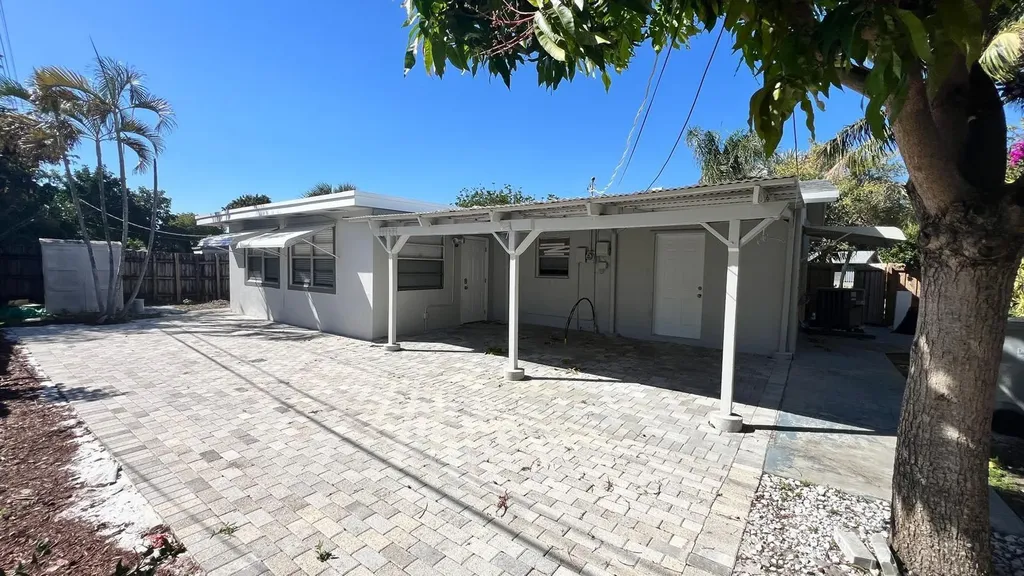 1120 NE 23rd Place Pompano Beach FL 33064