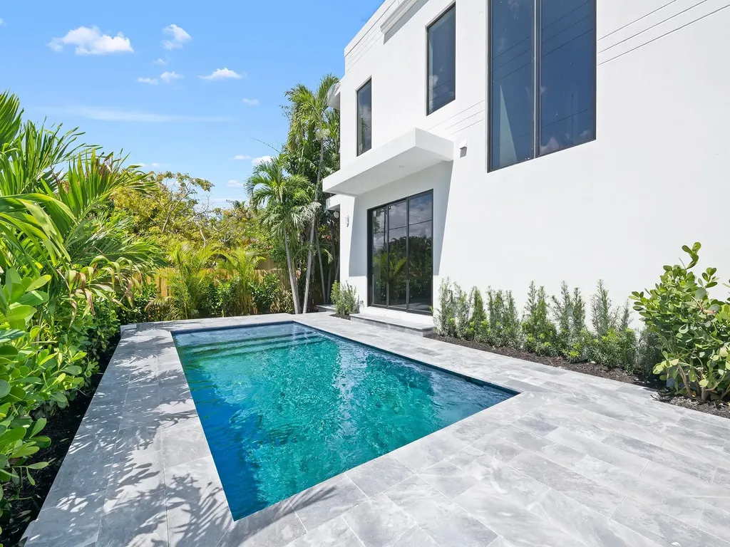 1401 NE 16th Avenue Fort Lauderdale FL 33304