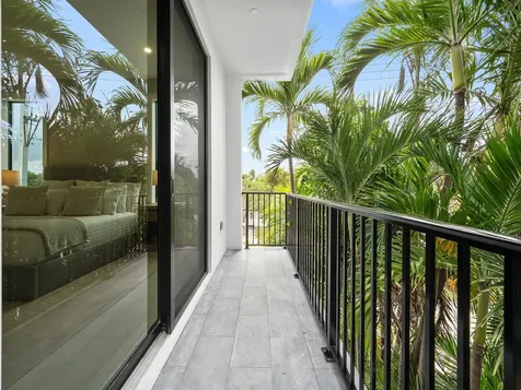 1401 NE 16th Avenue Fort Lauderdale FL 33304