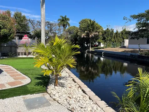 1720 SW 85th Avenue Davie FL 33324