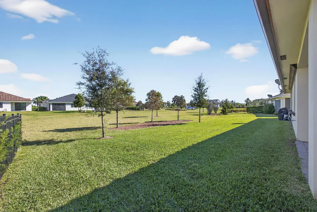 1232 Haywagon Trail Loxahatchee FL 33470