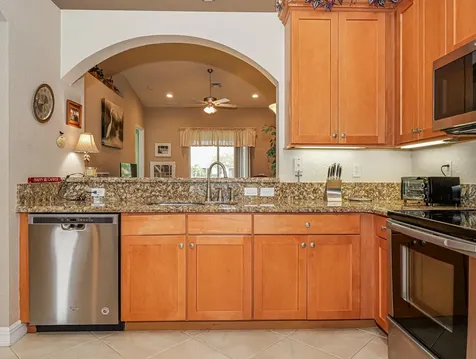 6480 Oxford Circle Vero Beach FL 32966