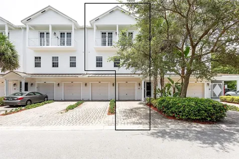 6809 N Lakeside Circle Davie FL 33314