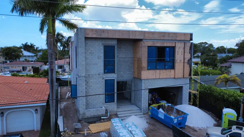 2336 SE 13th Court Pompano Beach FL 33062
