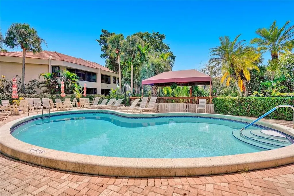 7484 La Paz Boulevard Boca Raton FL 33433