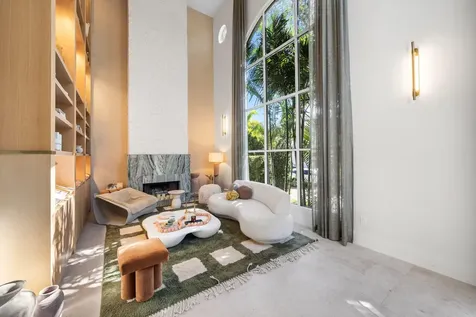2765 Brickell Court Miami FL 33129