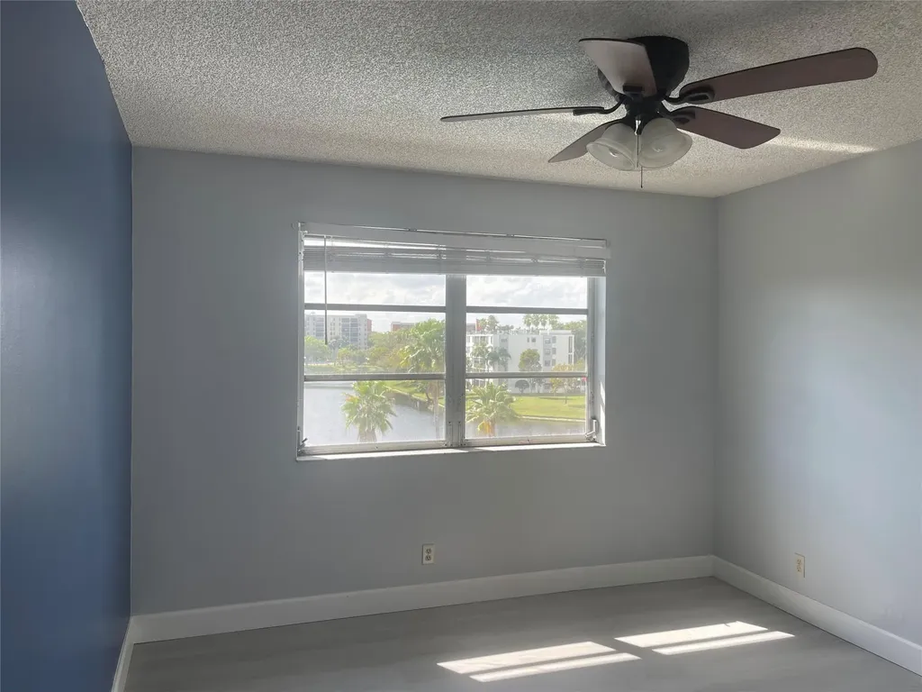 Pompano Beach FL 33069