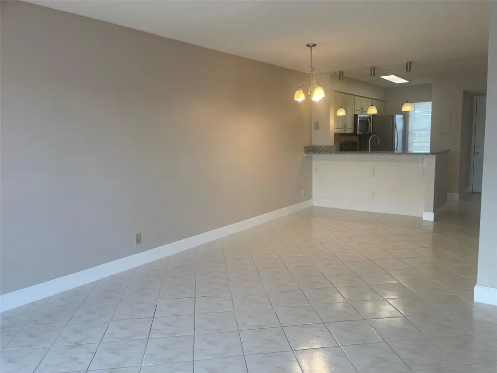 Pompano Beach FL 33069