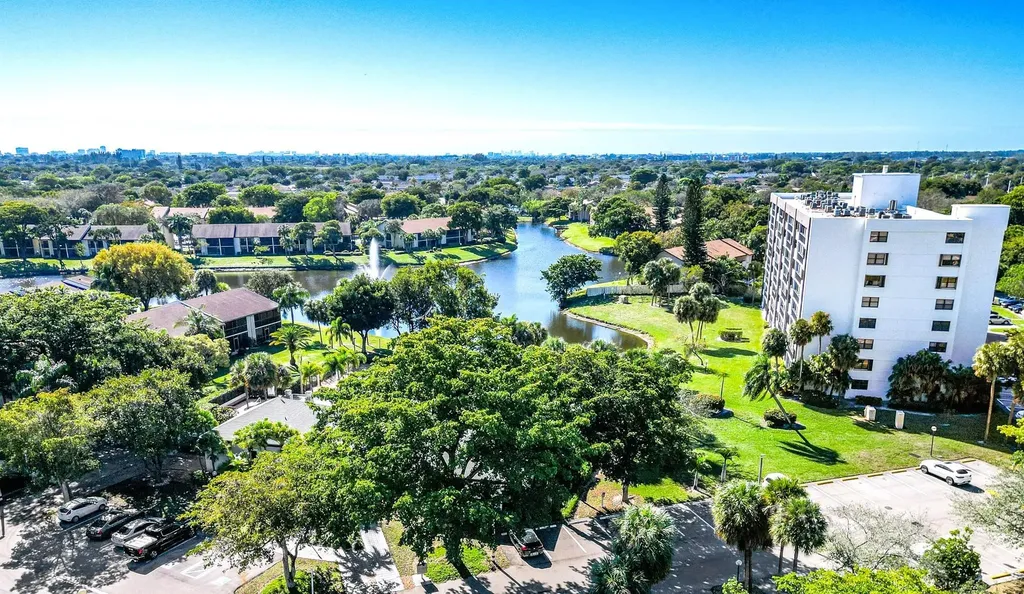 1228 S Military Trail Deerfield Beach FL 33442