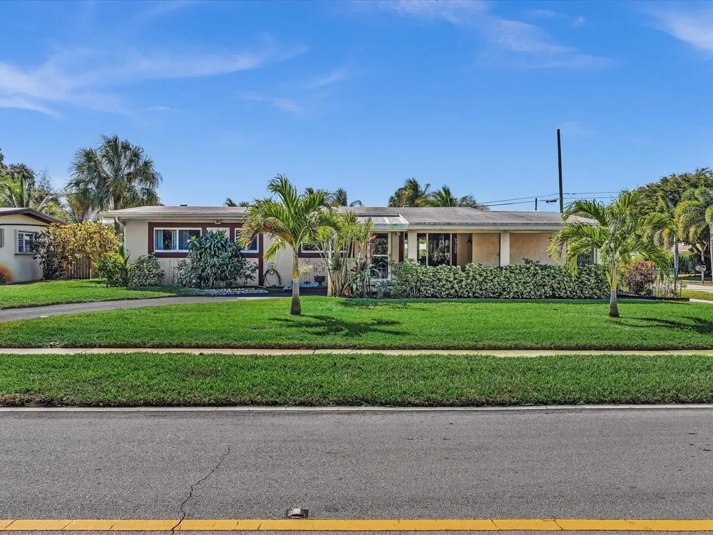 5180 SW 13th Street Plantation FL 33317