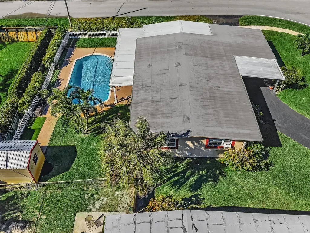 5180 SW 13th Street Plantation FL 33317