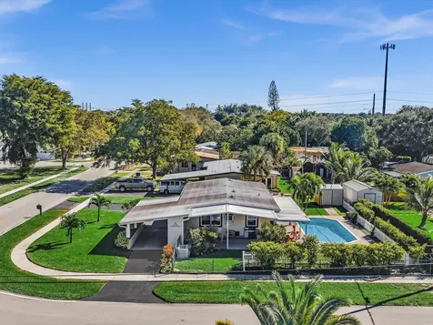 5180 SW 13th Street Plantation FL 33317