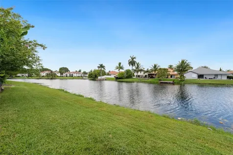 11843 SW 13th Court Pembroke Pines FL 33025