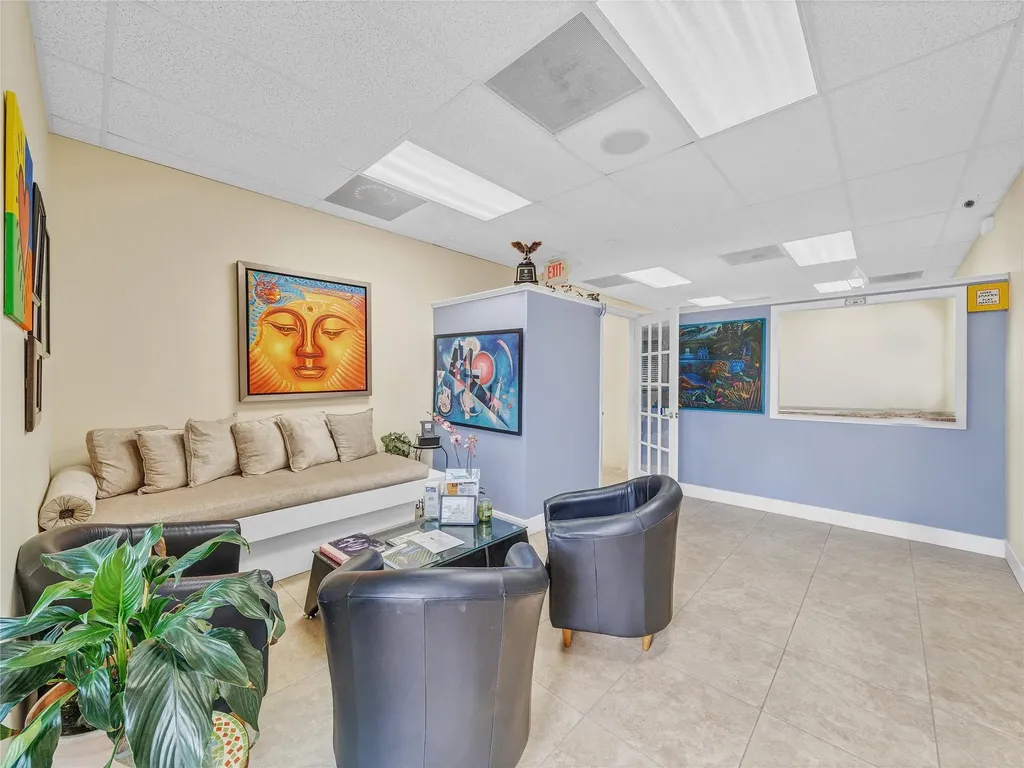 4851 W Hillsboro Boulevard Coconut Creek FL 33073
