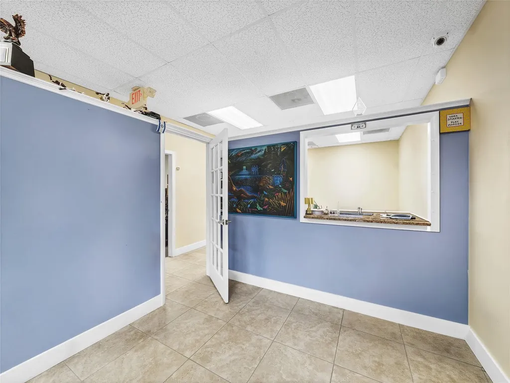 4851 W Hillsboro Boulevard Coconut Creek FL 33073