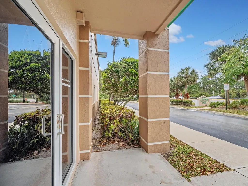 4851 W Hillsboro Boulevard Coconut Creek FL 33073