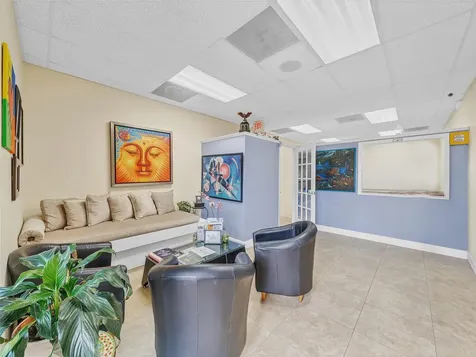 4851 W Hillsboro Boulevard Coconut Creek FL 33073