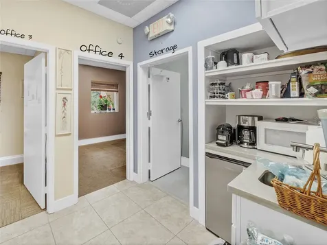 4851 W Hillsboro Boulevard Coconut Creek FL 33073