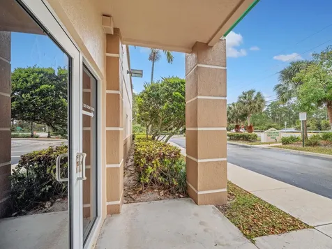 4851 W Hillsboro Boulevard Coconut Creek FL 33073
