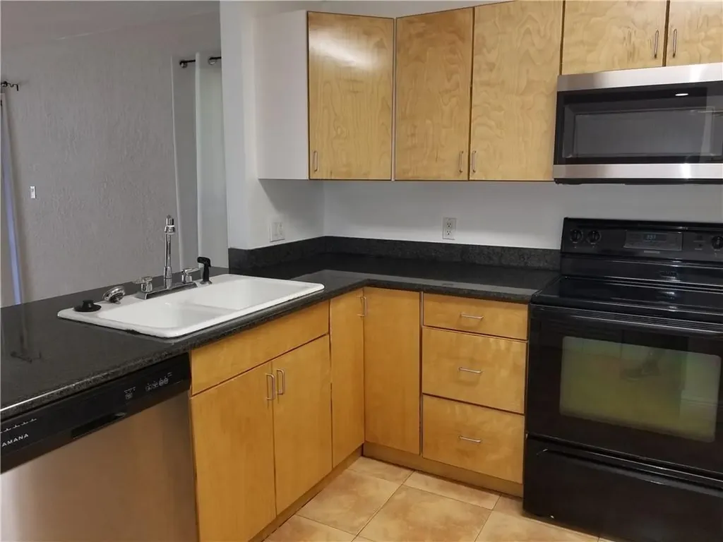 430 Commodore Drive Plantation FL 33325
