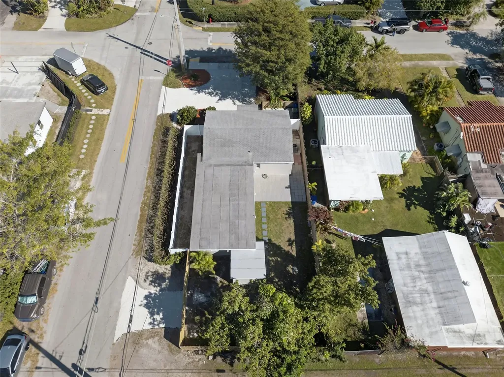 1445 NE 1st Avenue Fort Lauderdale FL 33304