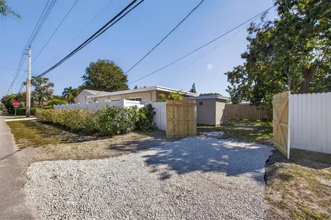 1445 NE 1st Avenue Fort Lauderdale FL 33304