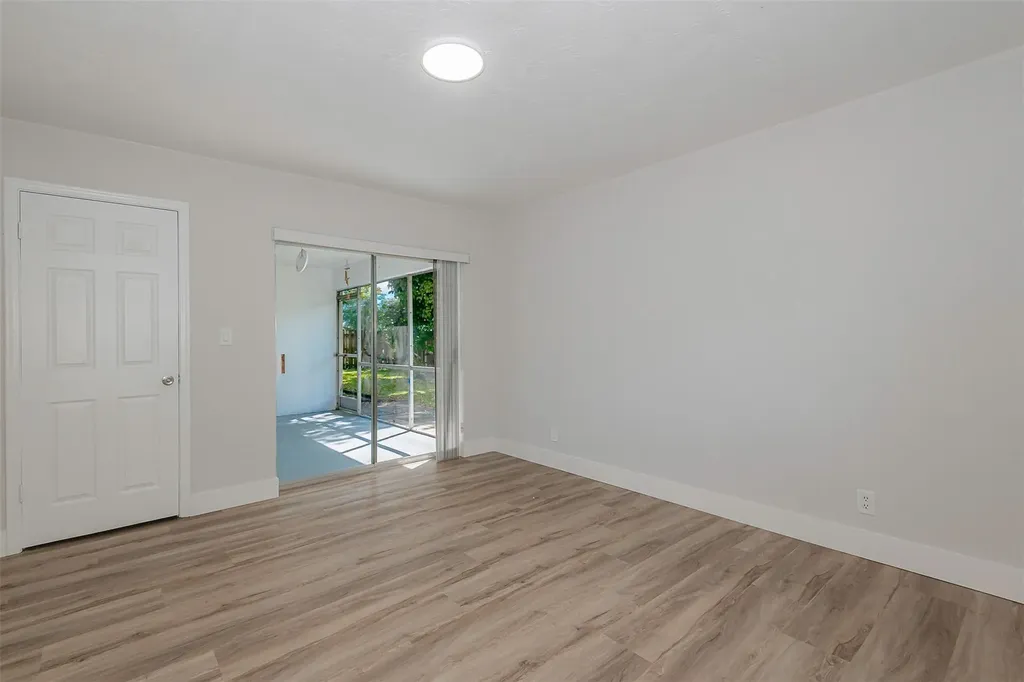 9062 NW 23rd Street Coral Springs FL 33065