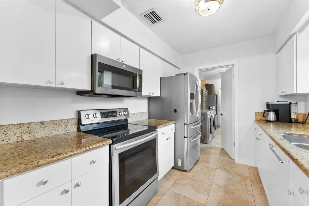 1257 NW 5th Street Boca Raton FL 33486