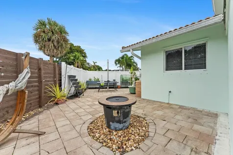 1257 NW 5th Street Boca Raton FL 33486