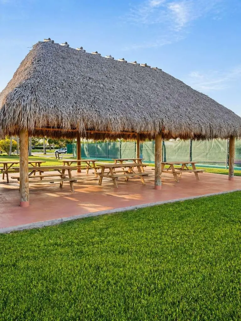 5160 Las Verdes Circle Delray Beach FL 33484